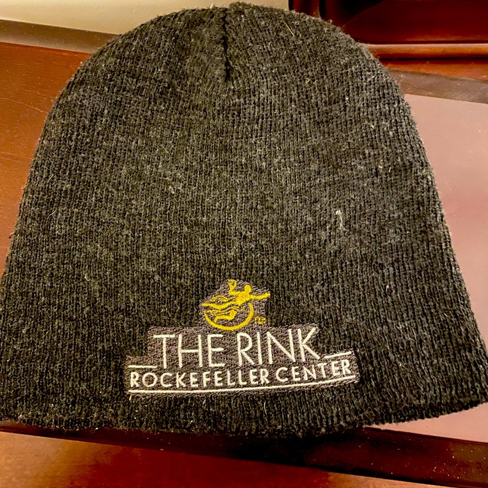 The Rink at Rockefeller Center youth knit hat